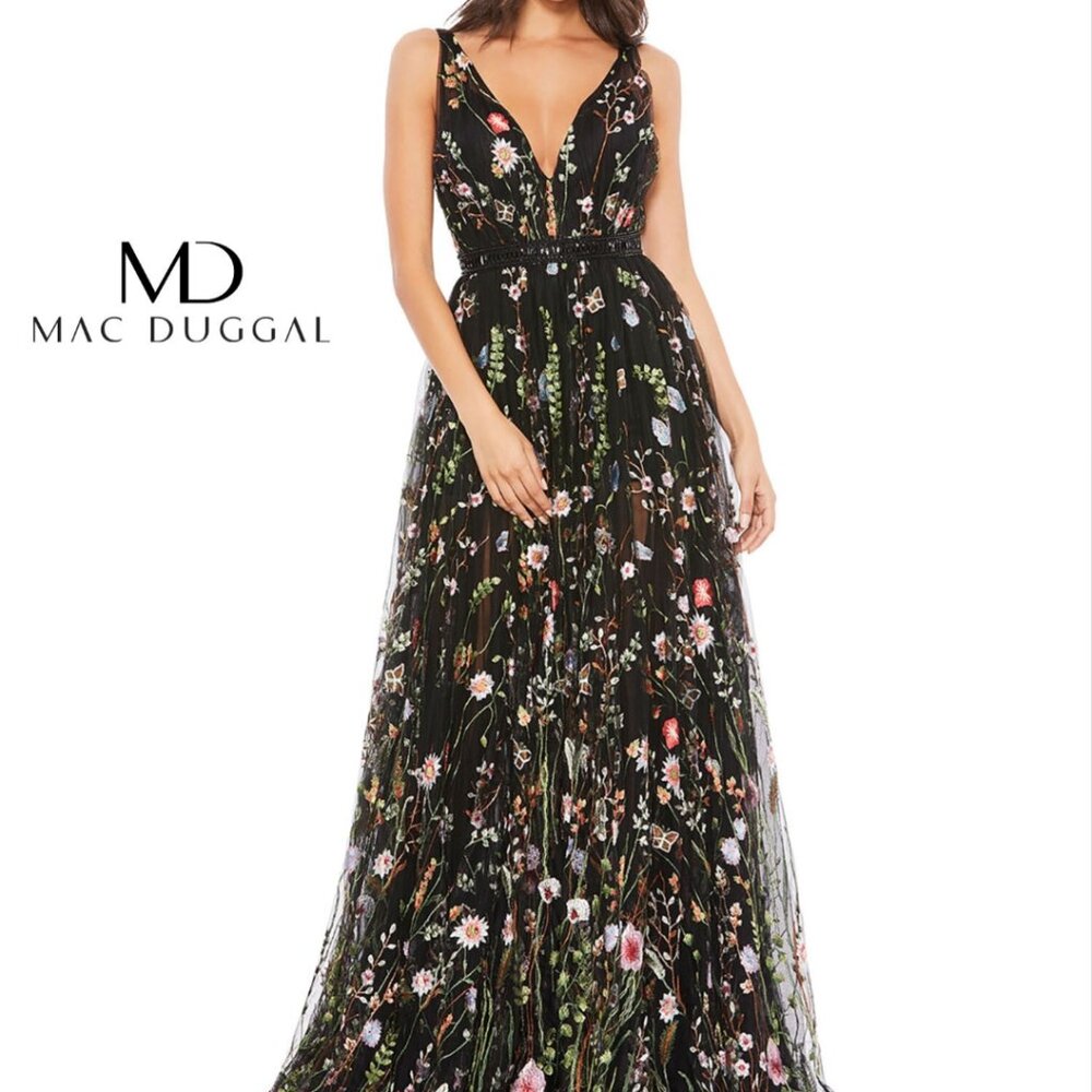 NEW Mac Duggal Floral Embroidered Sleeveless A Line Gown